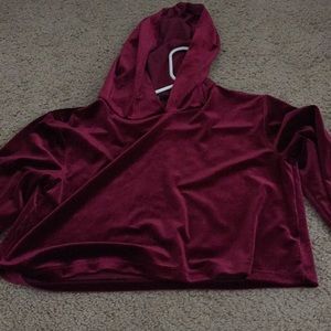 Red velvet cropped hoodie//forever21